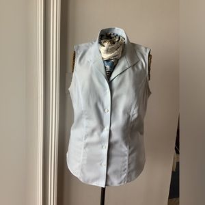 Classics Brooks Brothers Summer S/S Button Down Blouse in Baby Blue Bust 34”